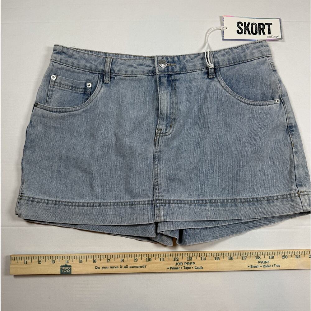 Refuge Women's Skort Blue Denim High Waist Mini Shorts XL - Picture 2 of 9